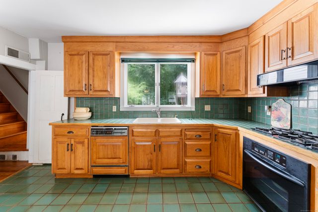 393 North Canterbury Road, Canterbury, CT 06331