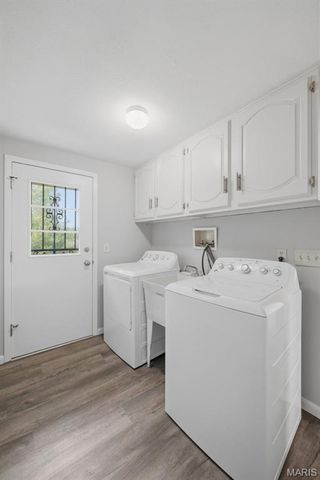 2569 Trenton Station, St Charles, MO 63303
