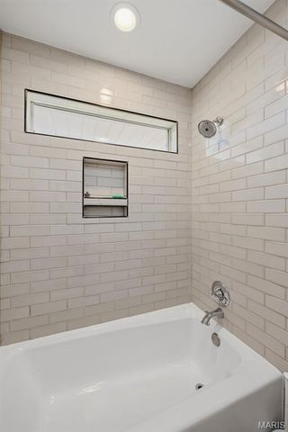 2569 Trenton Station, St Charles, MO 63303