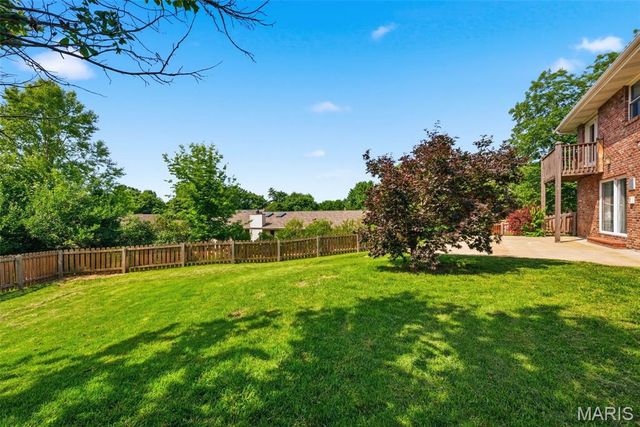 2569 Trenton Station, St Charles, MO 63303