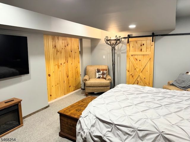 11 Grandview Cir, Raritan Twp., NJ 08822