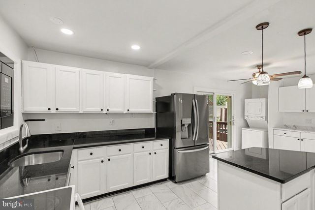 5422 FERNDALE ST, Springfield, VA 22151