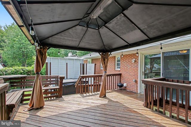 5422 FERNDALE ST, Springfield, VA 22151