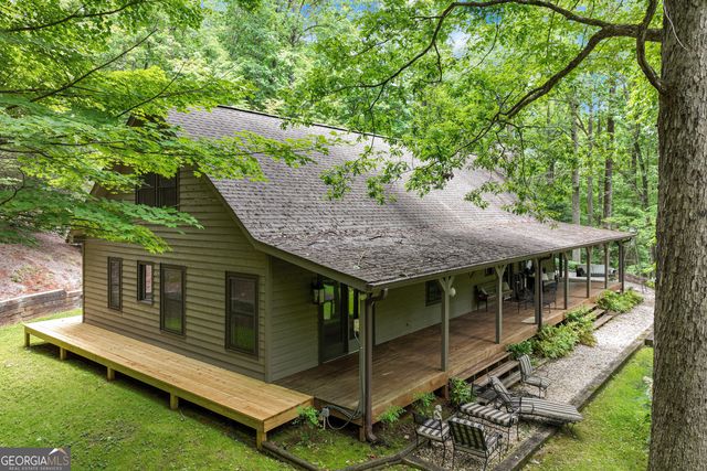 2001 Chimney Mountain Flats Trail, Clarkesville, GA 30523