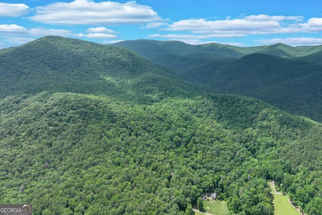2001 Chimney Mountain Flats Trail, Clarkesville, GA 30523