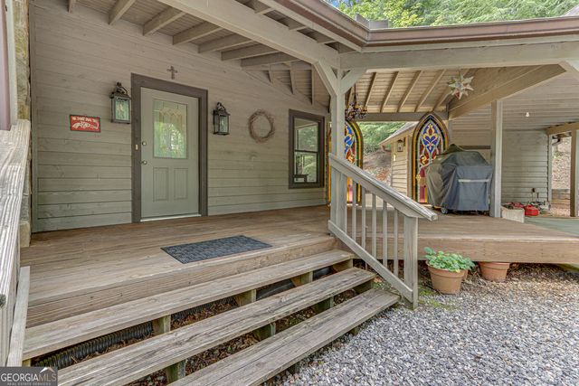 2001 Chimney Mountain Flats Trail, Clarkesville, GA 30523