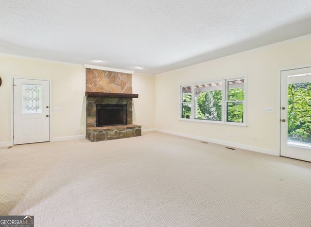 2001 Chimney Mountain Flats Trail, Clarkesville, GA 30523