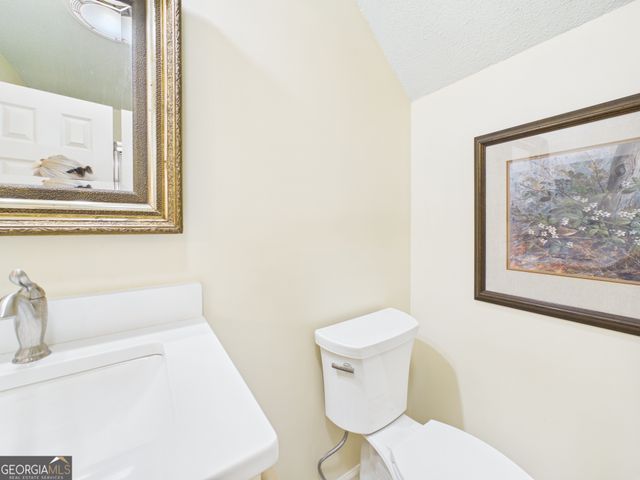 2001 Chimney Mountain Flats Trail, Clarkesville, GA 30523