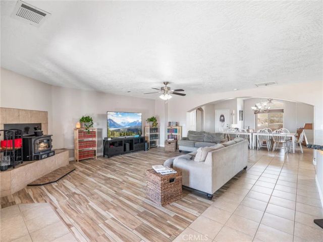 13850 Nightshade Road, Apple Valley, CA 92307