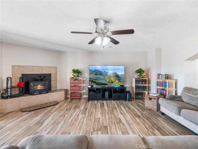 13850 Nightshade Road, Apple Valley, CA 92307