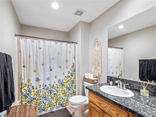 13850 Nightshade Road, Apple Valley, CA 92307