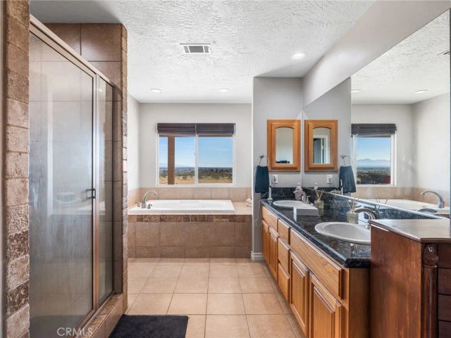 13850 Nightshade Road, Apple Valley, CA 92307