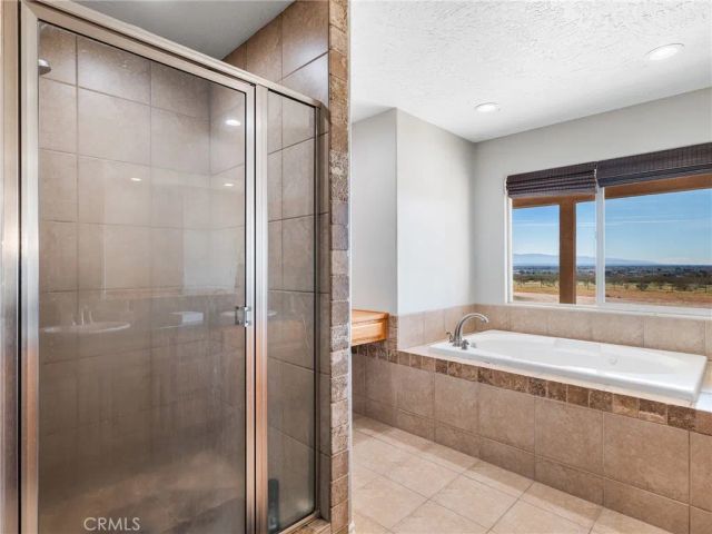 13850 Nightshade Road, Apple Valley, CA 92307