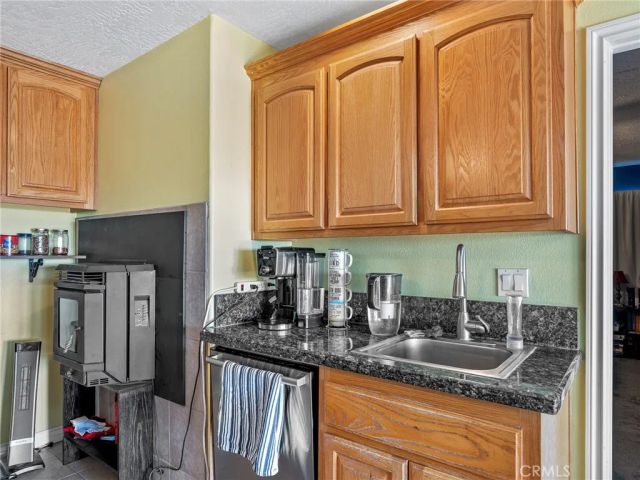 13850 Nightshade Road, Apple Valley, CA 92307