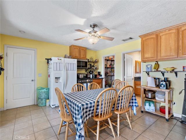 13850 Nightshade Road, Apple Valley, CA 92307