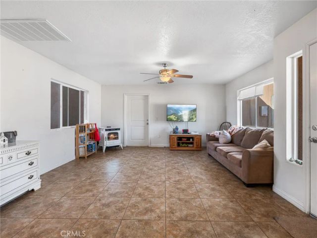 13850 Nightshade Road, Apple Valley, CA 92307