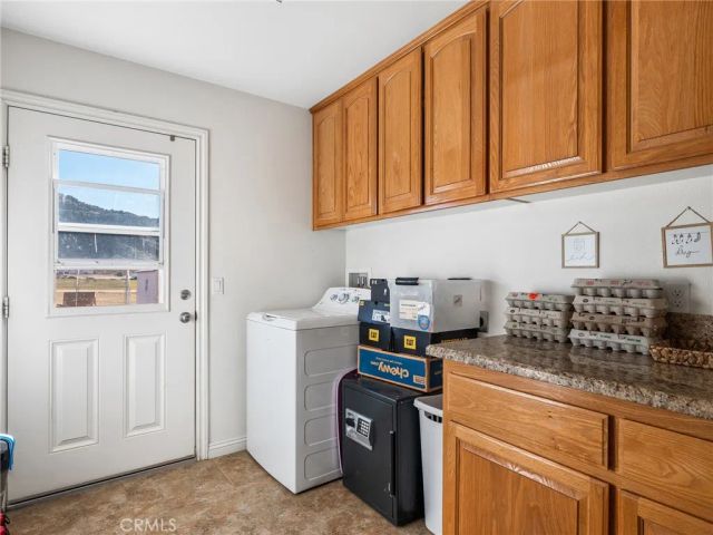 13850 Nightshade Road, Apple Valley, CA 92307