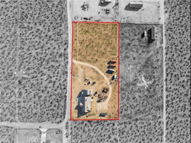13850 Nightshade Road, Apple Valley, CA 92307