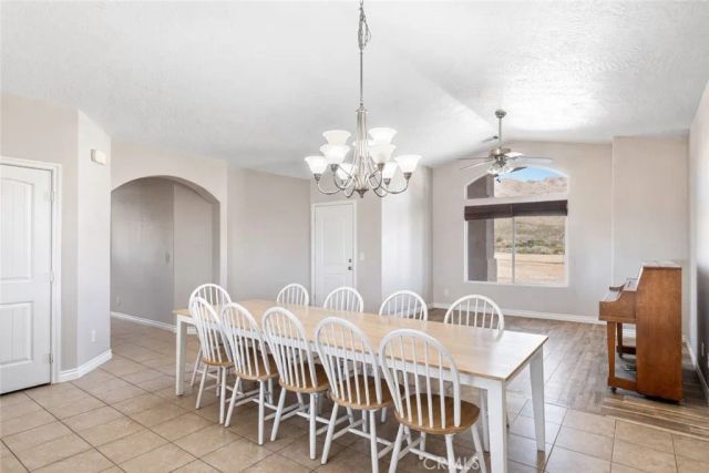13850 Nightshade Road, Apple Valley, CA 92307