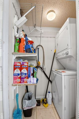 8065 Aberdeen Drive 101, Boynton Beach, FL 33472