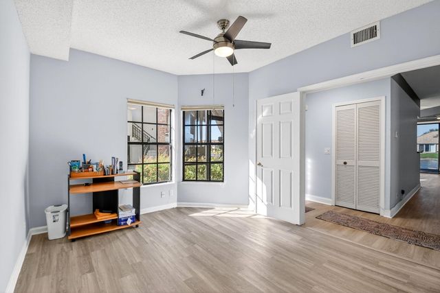 8065 Aberdeen Drive 101, Boynton Beach, FL 33472