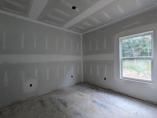 1425 Horns Creek Road, Old Fort, TN 37362