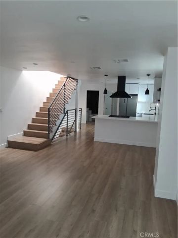 6419 Lexington, Los Angeles, CA 90038
