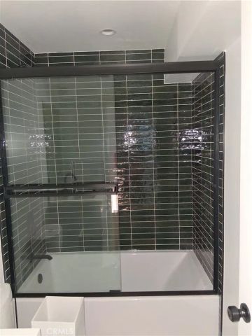 6419 Lexington, Los Angeles, CA 90038