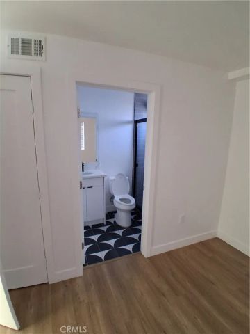 6419 Lexington, Los Angeles, CA 90038