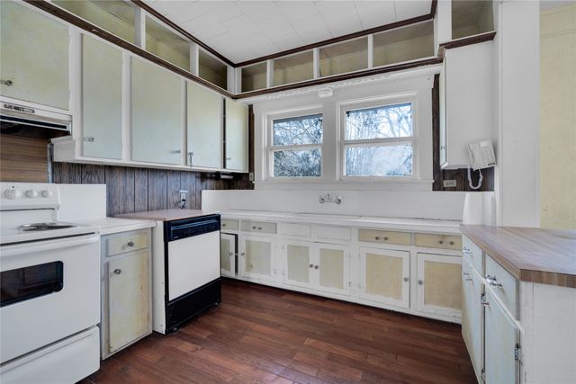 920 E Franklin Street, Hillsboro, TX 76645