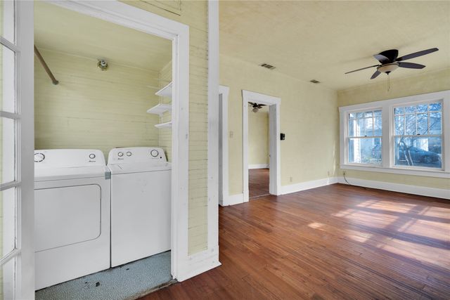 920 E Franklin Street, Hillsboro, TX 76645