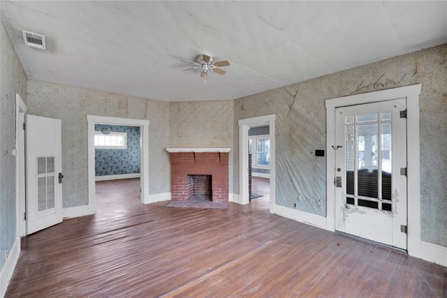 920 E Franklin Street, Hillsboro, TX 76645