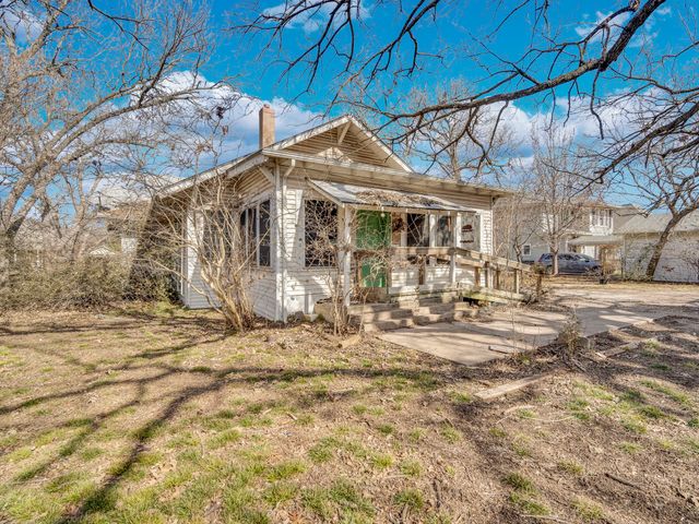 920 E Franklin Street, Hillsboro, TX 76645