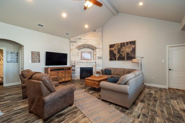 5800 Frio Dr, Midland, TX 79707