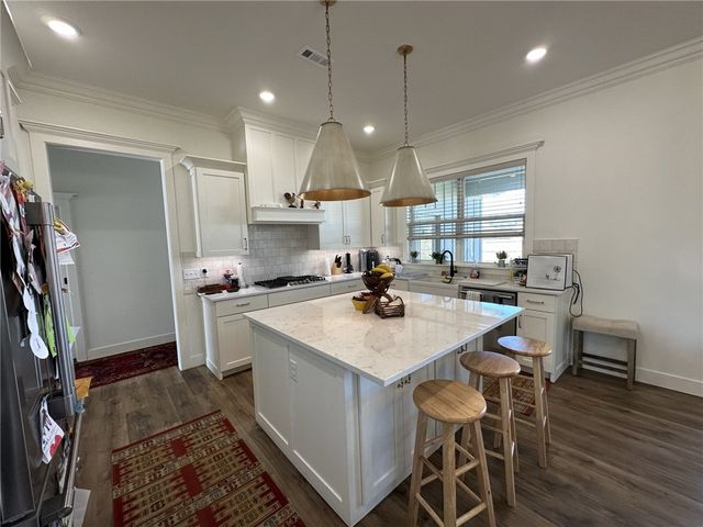 2705 S 20th Place, Rogers, AR 72758