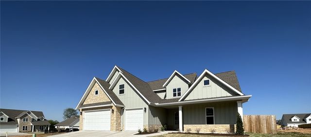 2705 S 20th Place, Rogers, AR 72758