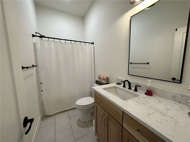 2705 S 20th Place, Rogers, AR 72758