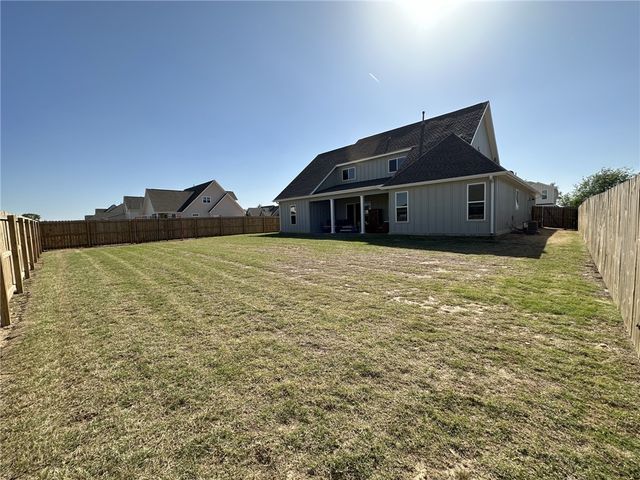 2705 S 20th Place, Rogers, AR 72758