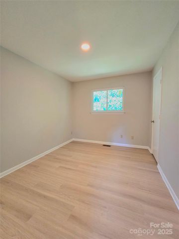 1222 Norris Avenue, Charlotte, NC 28206