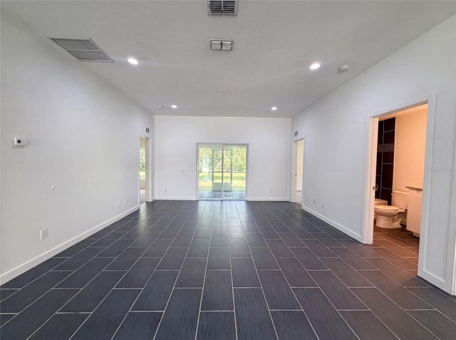 2840 S SHADE AVENUE, Sarasota, FL 34239