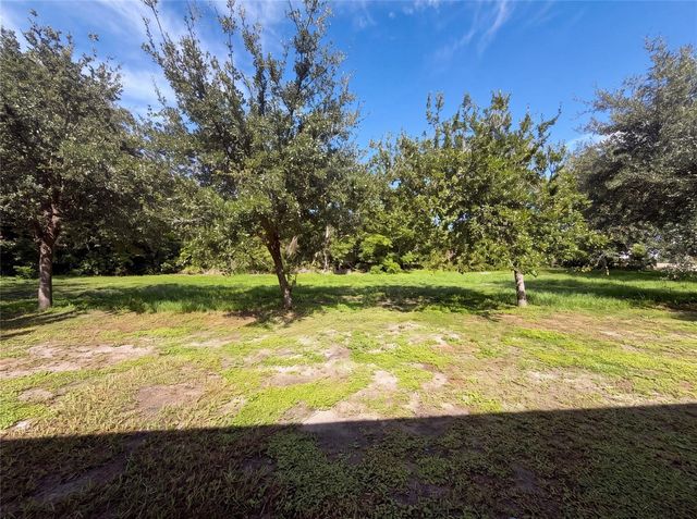 2840 S SHADE AVENUE, Sarasota, FL 34239