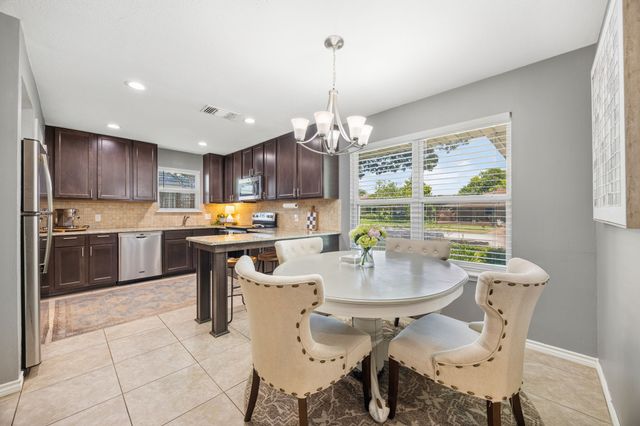 323 Northwood Drive, Mckinney, TX 75071