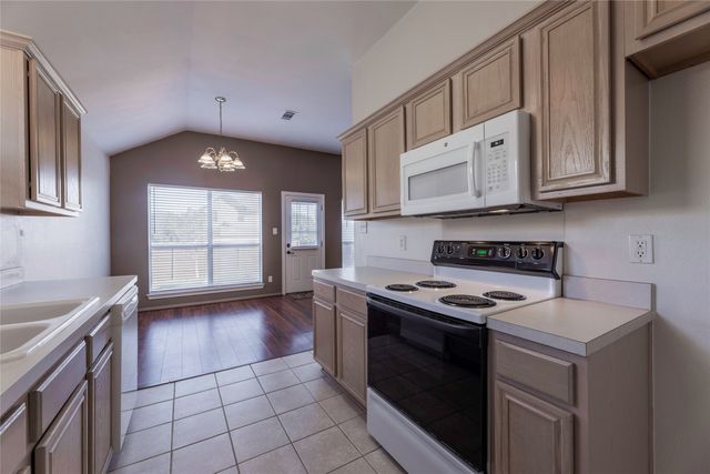 7506 Normandy Road, Rowlett, TX 75089