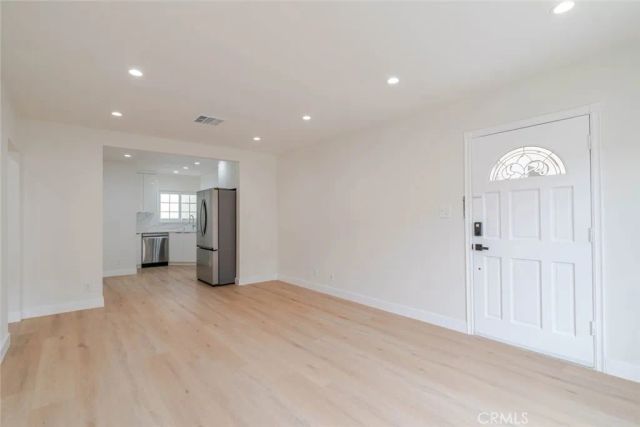 323 N Louise Street F, Glendale, CA 91206