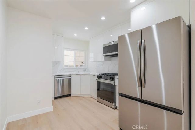 323 N Louise Street F, Glendale, CA 91206