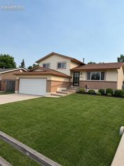 1810 Winnebago Road, Colorado Springs, CO 80915