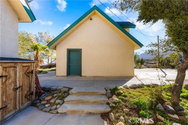 30407 106th, Juniper, CA 93543