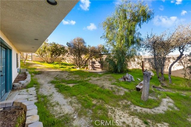 30407 106th, Juniper, CA 93543