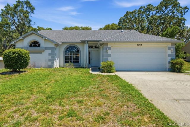 5202 W Boatwright Court, Lecanto, FL 34461