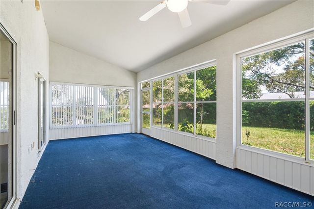 5202 W Boatwright Court, Lecanto, FL 34461